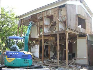 カンピ建設（有｜杵築市｜解体工事・解体業・建て替え・家こわし・家屋解体